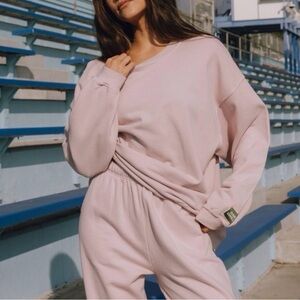 Daily Drills Over sized Crewneck in Ladybird